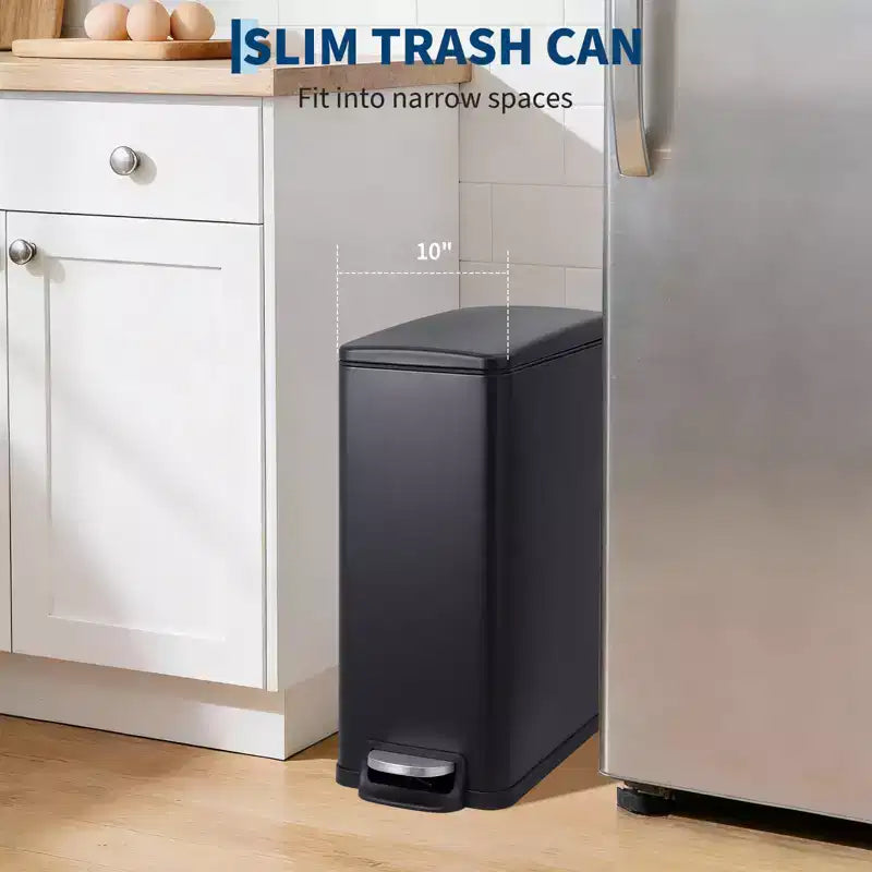 Pattumiera a Pedale Sottile Nera / Bianca / Argento con Coperchio a Chiusura Ammortizzata – 10L / 45L / 55L (1-2 Persone)
